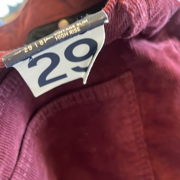 NEW Gap Vintage Slim High Rise Corduroys 8p - Picture 3 of 6